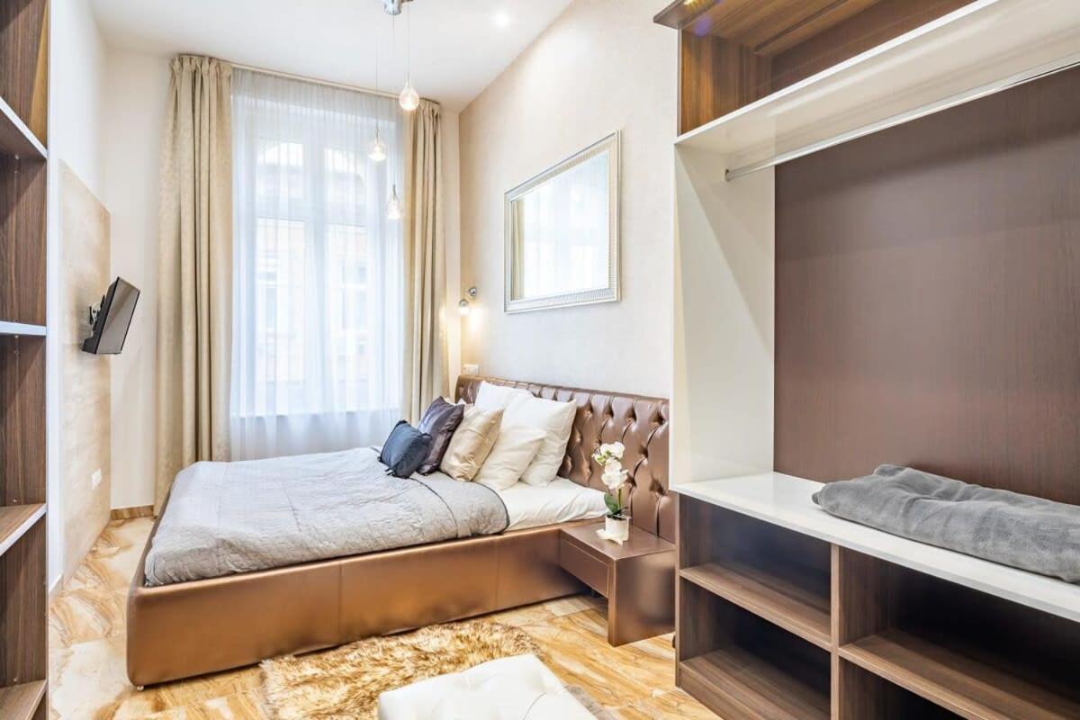 Splendid Perfectly Located Flat With Sauna Leilighet Budapest Eksteriør bilde